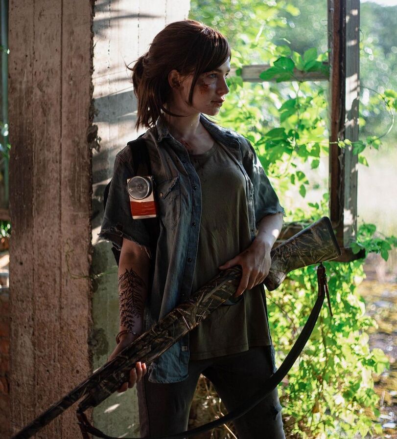 Christina Volkova,likeassassin,The last of us 2,The Last of Us,Игры,cosplay,ellie (the last of us),Игровой косплей,девушка с оружием,оружие,длиннопост,Ellie,Christina Volkova,likeassassin,The last of us 2,The Last of Us,games,cosplay,ellie (the last of us),armed girl,,,