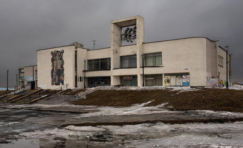 реж,уныние,весна,панельки,серость,песочница,эстетика ебеней
