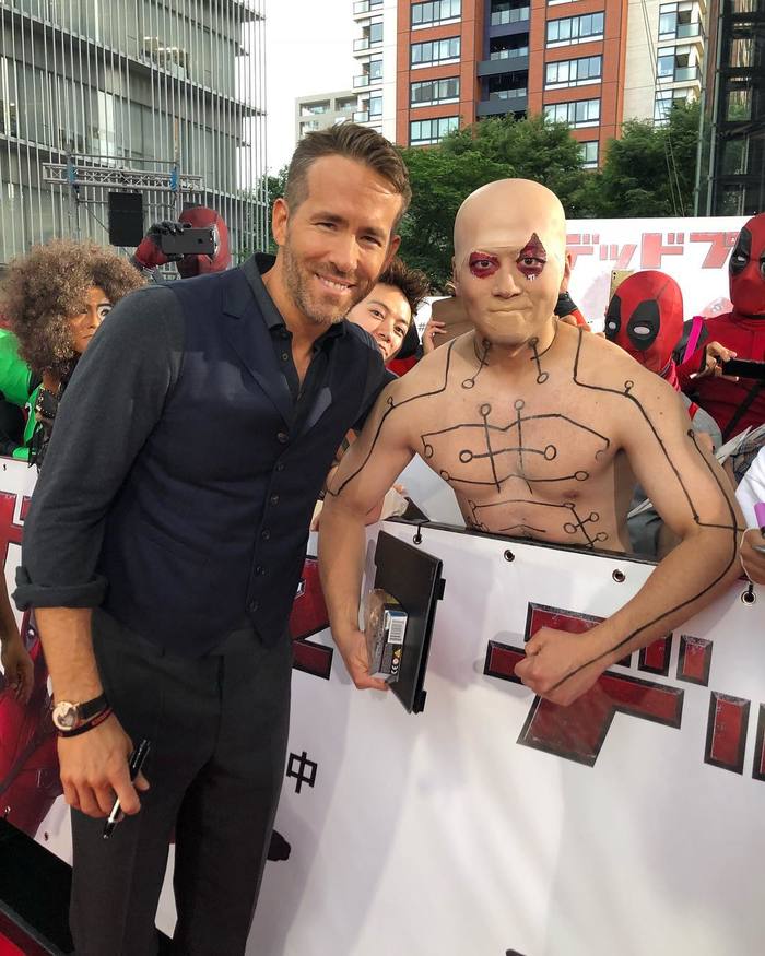 Deadpool,Дэдпул, Уэйд Уилсон,Marvel,Вселенная Марвел,фэндомы,cosplay,Ryan Reynolds,Deadpool (фильм),Дэдпул,X-Men Movie Universe,Вселенная фильмов о Людях-Икс,X-Men Origins Wolverine,Deadpool,Marvel,fandoms,cosplay,Ryan Reynolds,X-Men Movie Universe,X-Men Origins Wolverine
