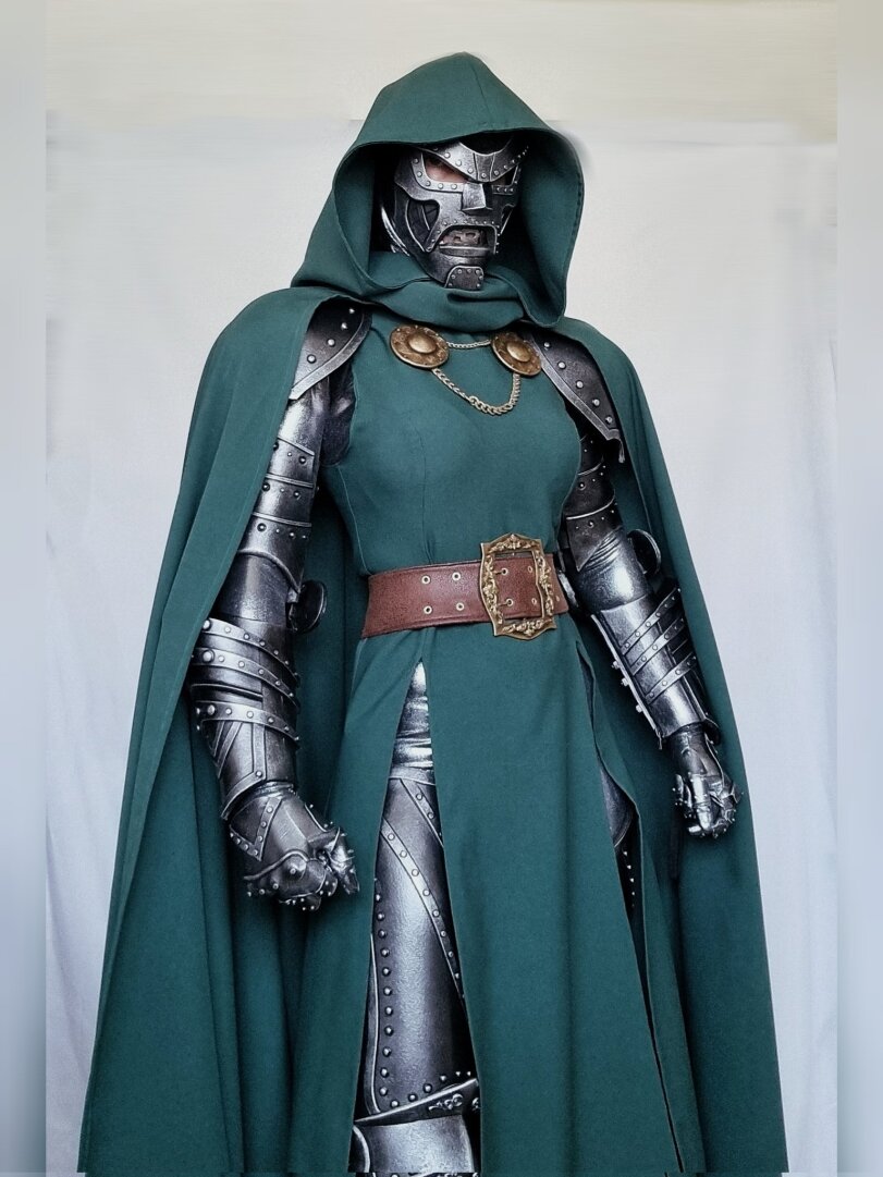 Doctor Doom,Доктор Дум, Виктор фон Дум,Marvel,Вселенная Марвел,фэндомы,Marvel Cosplay,Косплей,Cecilosaurus,Doctor Doom,Marvel,fandoms,Marvel Cosplay,Cecilosaurus,cosplay,cosplay