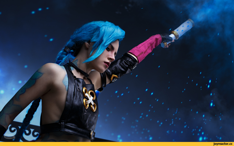 ﻿iЬ/j ж шЛ ж ' i f't ájA ■ Jk W I /,Jinx,Джинкс,League of Legends,Лига Легенд,фэндомы,lol,Arcane (LoL),Powder,cosplay,Джинкс,лига легенд,LoL Cosplay