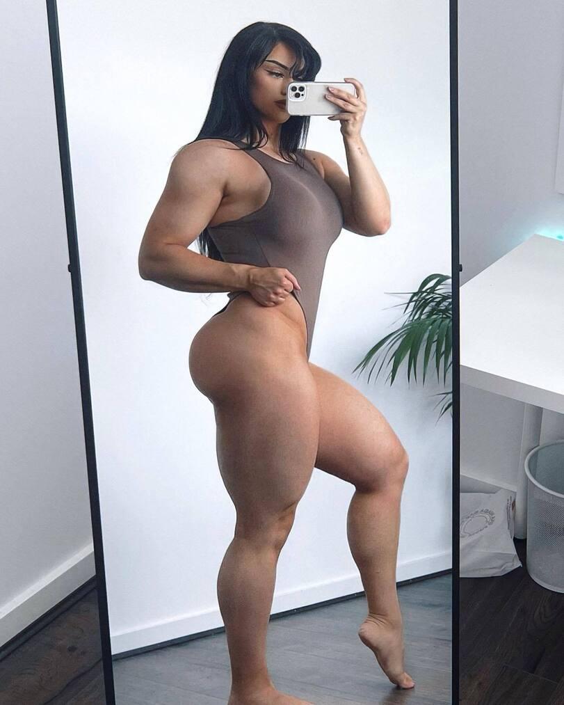 Женские мускулы,разное,Athletic Girl,extra thicc,Kiki Vhyce,Muscular Female