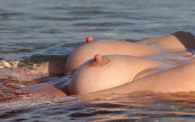 грудь,сиськи,сиськи,сисечки, сисяндры, сиське, сиски, tits,Эротика,красивые фото обнаженных, совсем голых девушек, арт-ню,мурашки,сосочки,стеклорезы