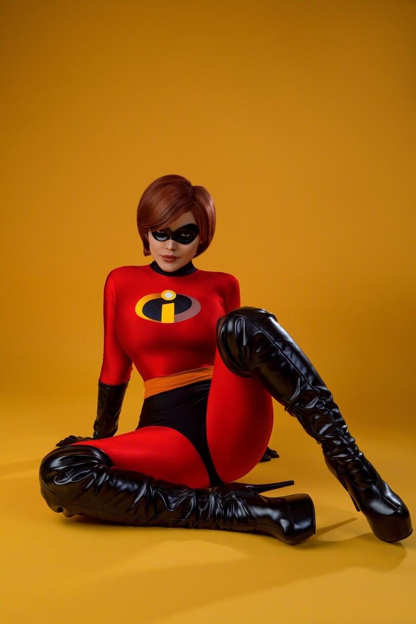 Elastigirl,The Incredibles,Суперсемейка,Pixar,Мультфильмы,Мультсериалы, Cartoons,ero cosplay,cosplay,продолжение под катом,Силиконовые сиськи,kalinka fox,cartoon ero,Helen Parr,The Incredibles,pixar,,ero cosplay,cosplay,silicone boobs,,cartoon ero