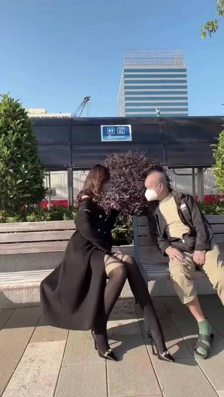 NSFW,Азиатка,Дедуля