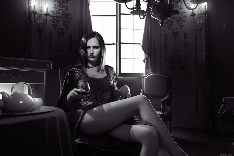 Sin City,Город Грехов,Comic Books,Комиксы, графические новеллы, романы,фэндомы,A Dame to Kill For,Ava Lord,косплей,NSFW,ero cosplay,Sin City,Comics Universes,fandoms,A Dame to Kill For,Ava Lord,cosplay,NSFW,ero cosplay